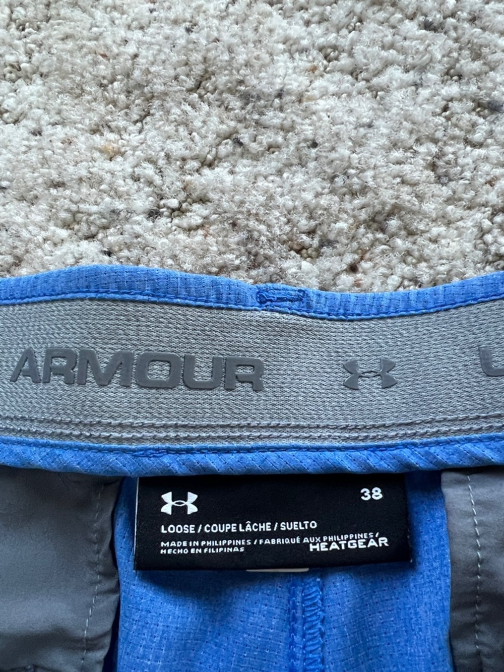 Under Armour Men's Royal Blue Flat Front Golf Shorts size 38 - Picture 2 of 5
